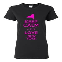 Дамите пазят спокойни и обичат тениската на тениската в Ню Йорк